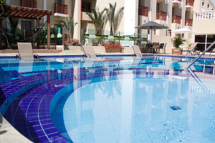 Hotel Pool