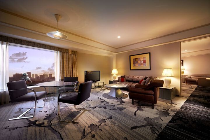 Room 15 of 152