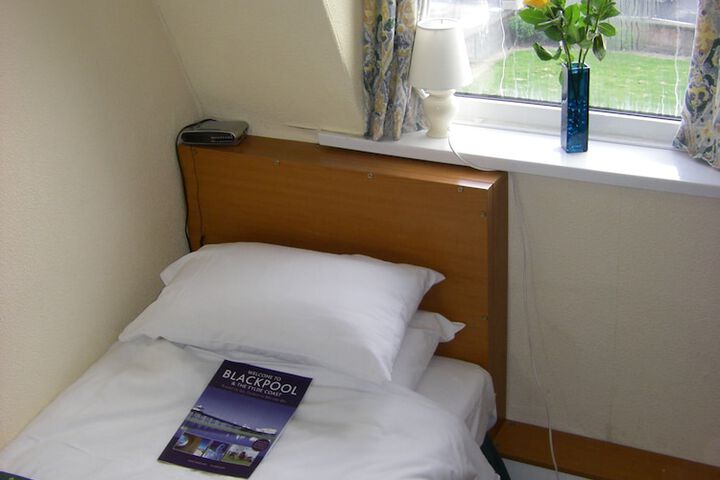 Room 20 of 55