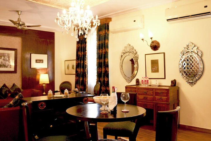 Room 18 of 47