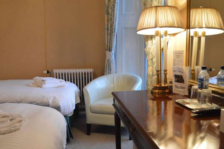 Room 4 of 53