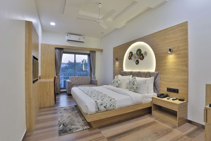 Room 11 of 45