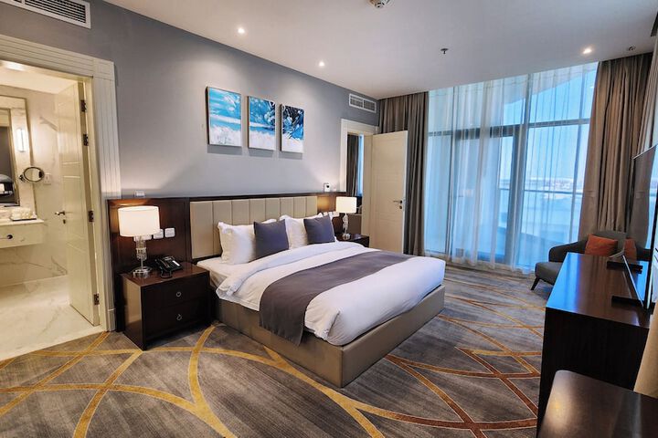 Room 30 of 109