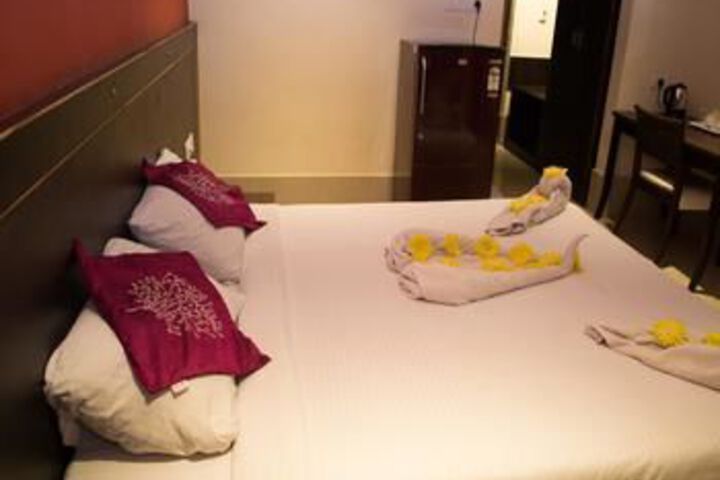 Room 16 of 27