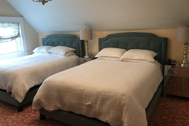 Room 7 of 17
