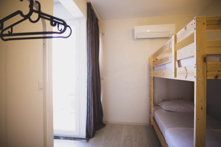 Room 36 of 135