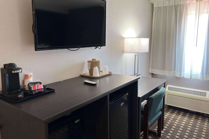 Room 31 of 44