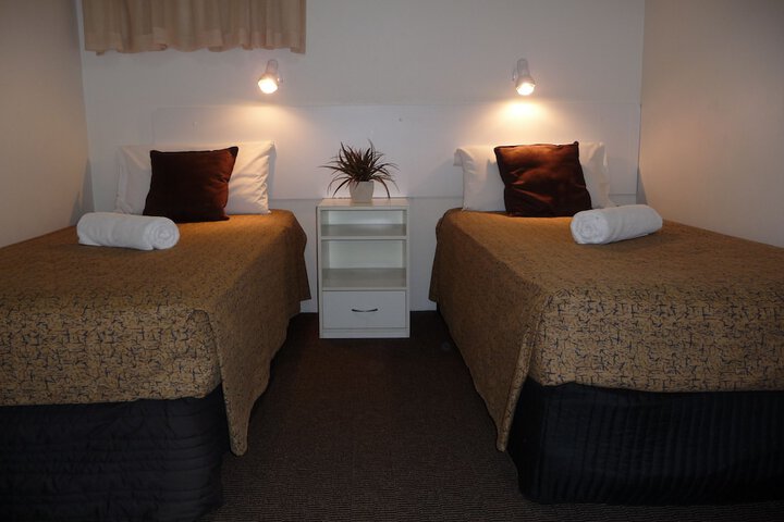 Room 2 of 45