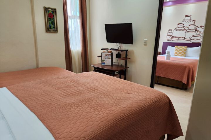 Room 12 of 26