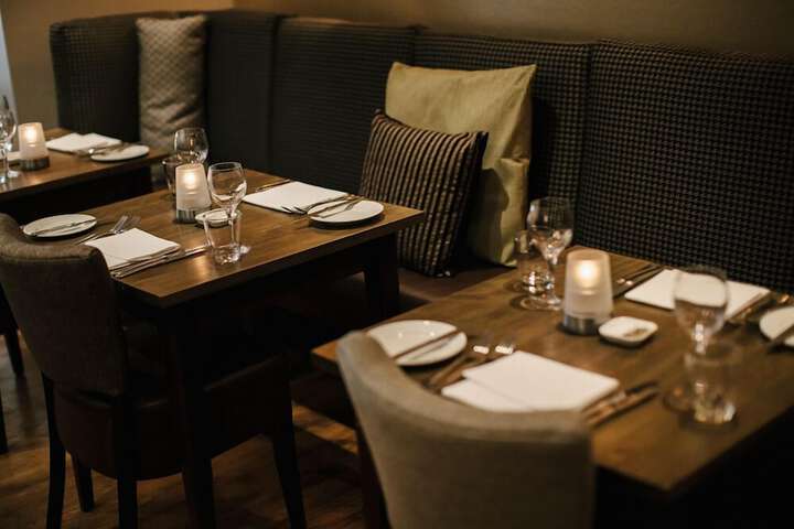Dining 23 of 37