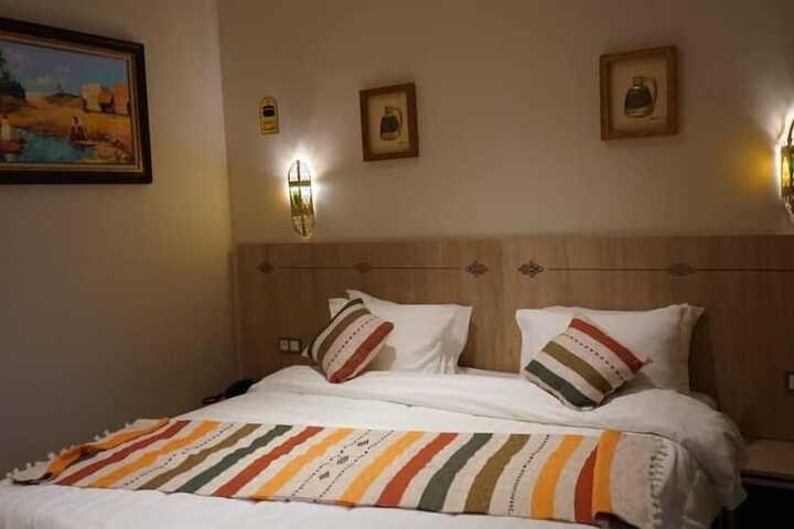 Room 5 of 15