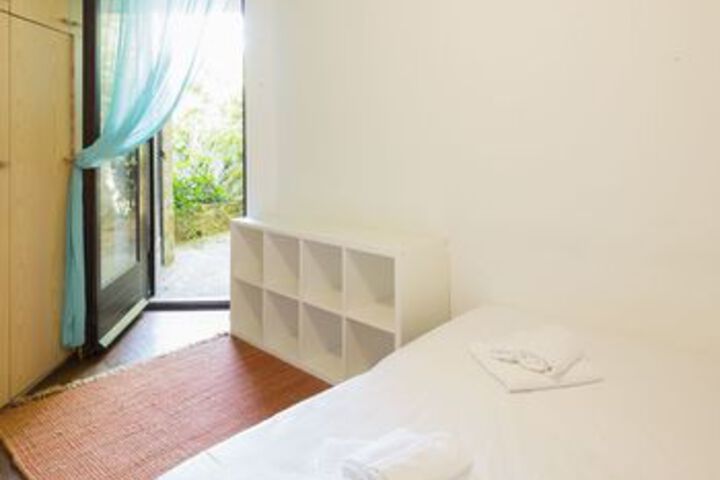 Room 14 of 40
