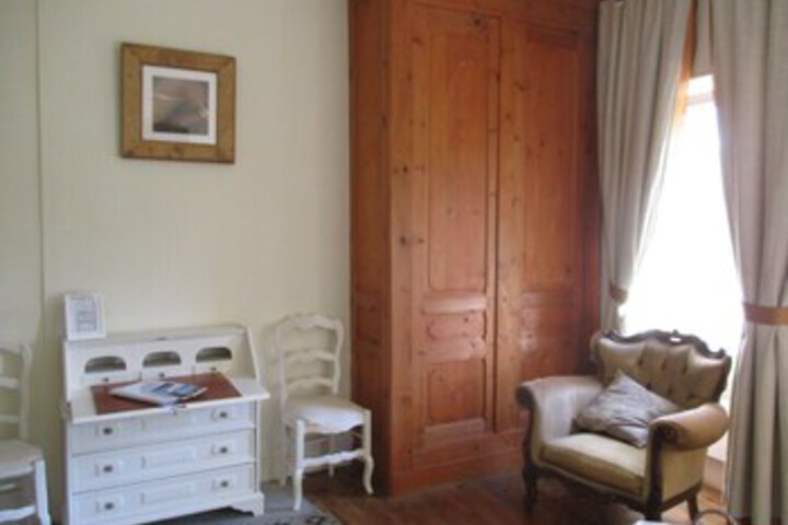 Room 30 of 40