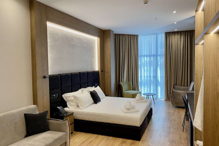 Room 43 of 71
