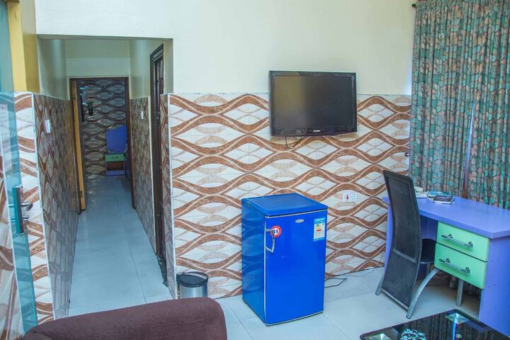 Room 43 of 48
