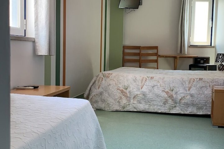 Room 13 of 85