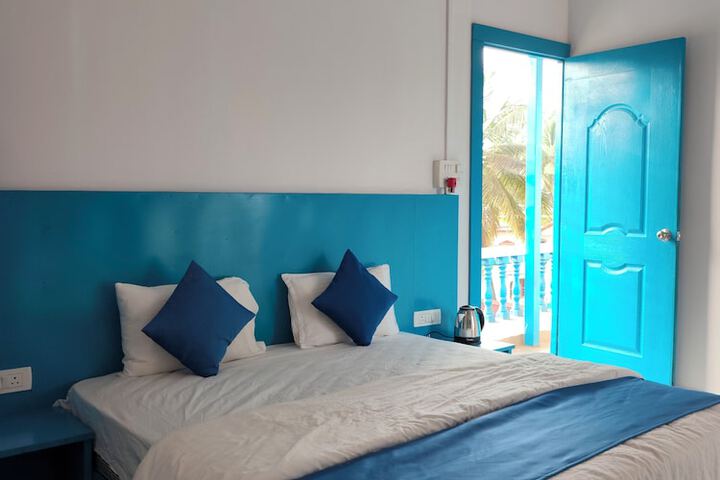 Room 3 of 23