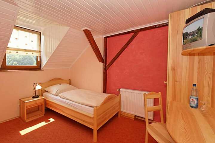Room 5 of 30