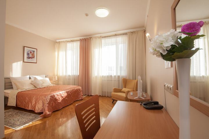 Room 42 of 58