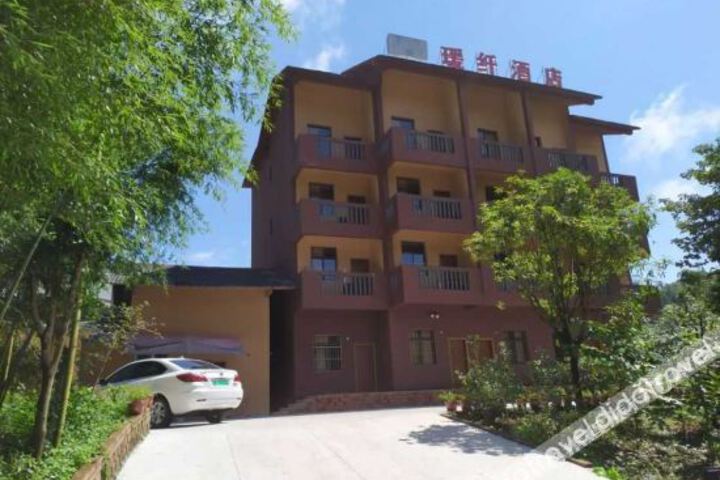Hotel 6 of 53