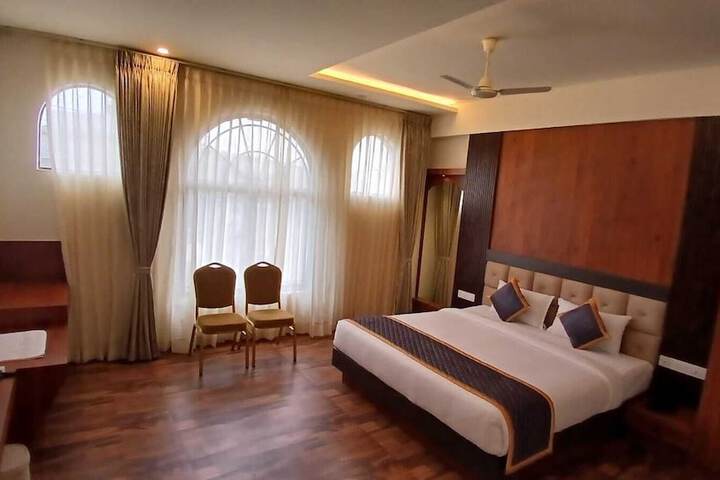 Room 15 of 27