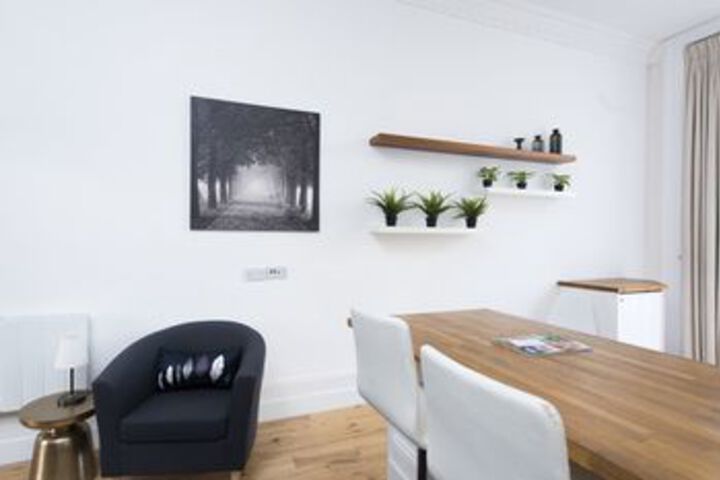 Room 16 of 20
