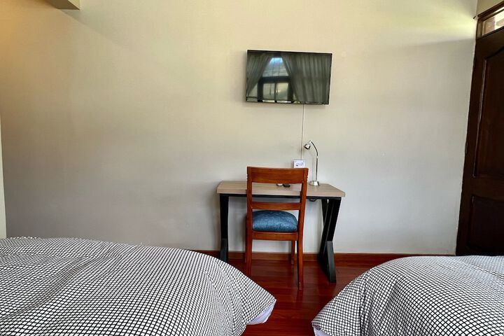 Room 4 of 41