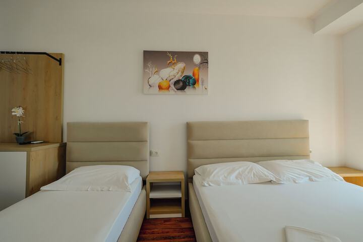 Room 39 of 98