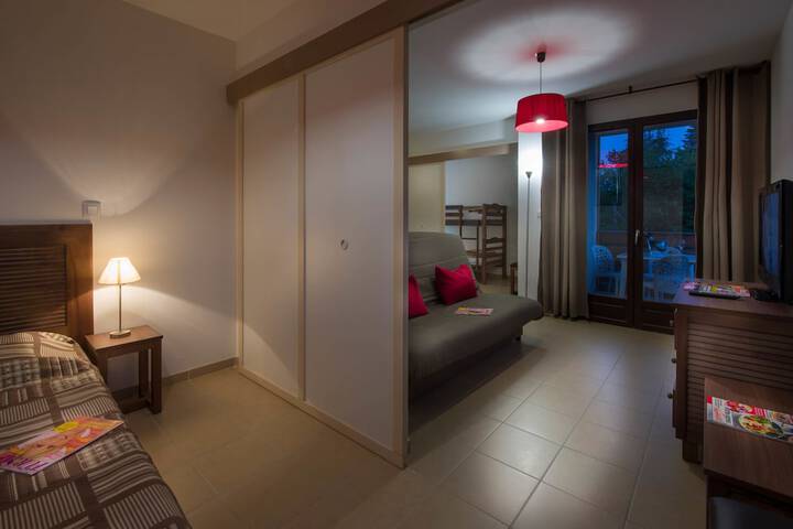 Room 7 of 60