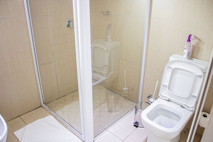 Clean Restrooms