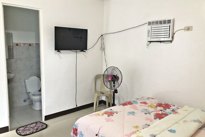 Room 8 of 54