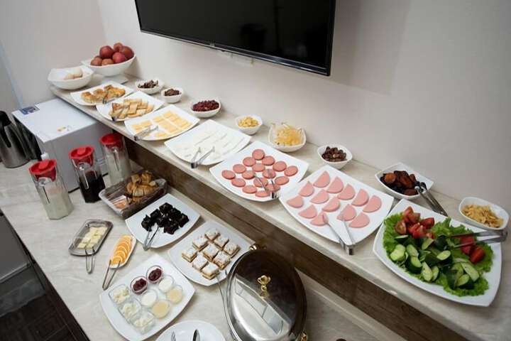 Breakfast/Coffee Service 11 of 12