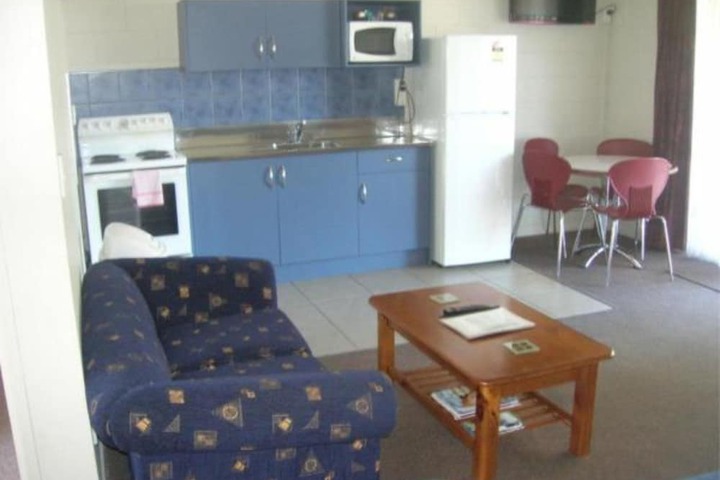 Room 12 of 34