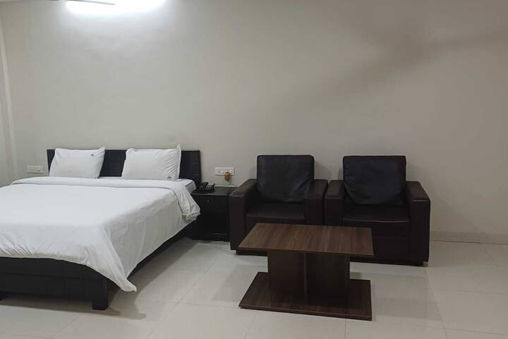 Room 16 of 95