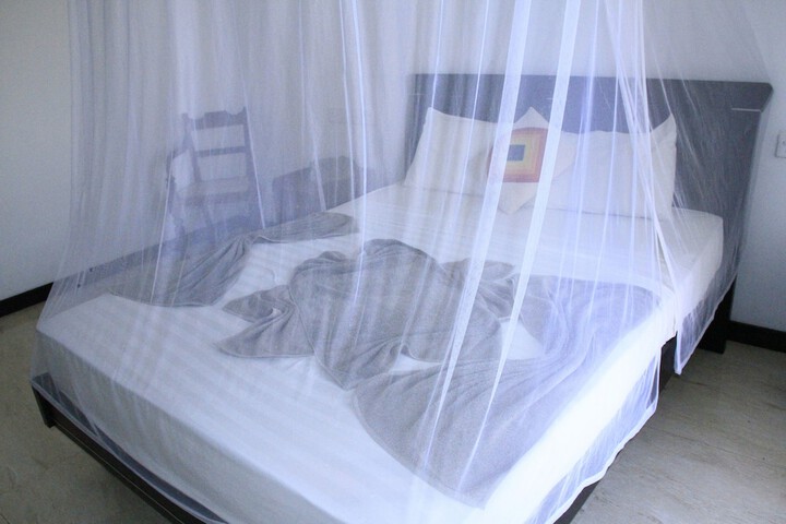 Room 8 of 75