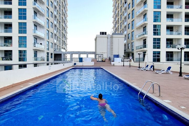 Pool 13 of 24