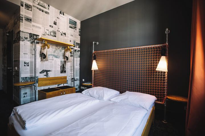 Room 21 of 75