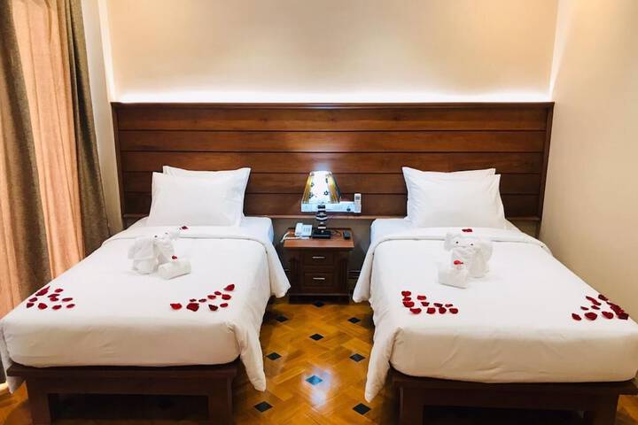 Room 7 of 30