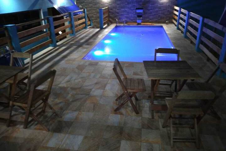 Pool 11 of 26