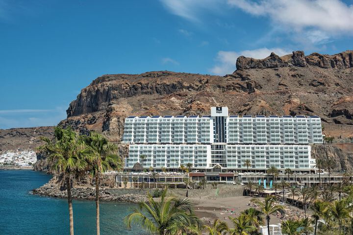 Hotel 51 of 56