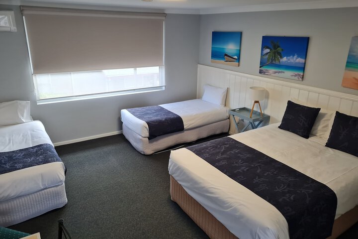 Room 6 of 26