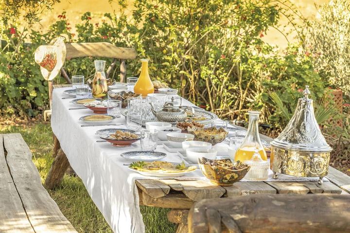 Dining 70 of 80