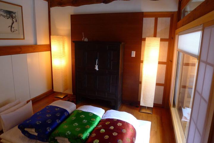 Room 14 of 78