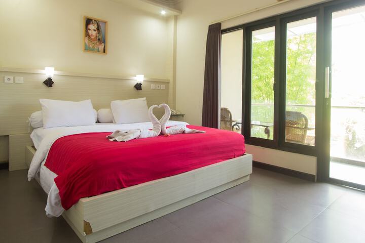 Maxi Hotel Kedonganan