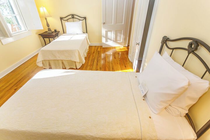 Room 55 of 207