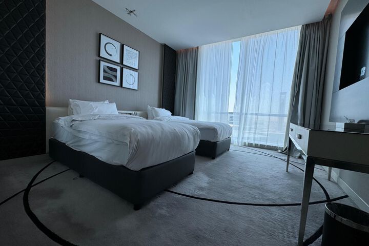 Room 53 of 57