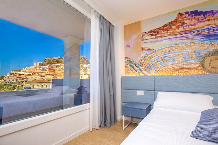 Room 107 of 221