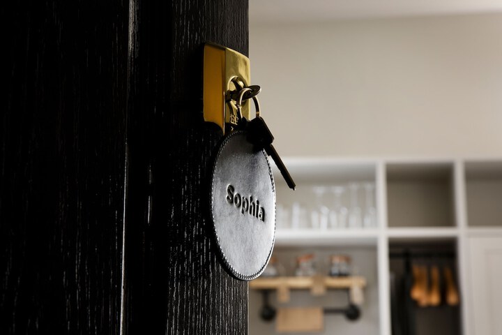 Room 16 of 25