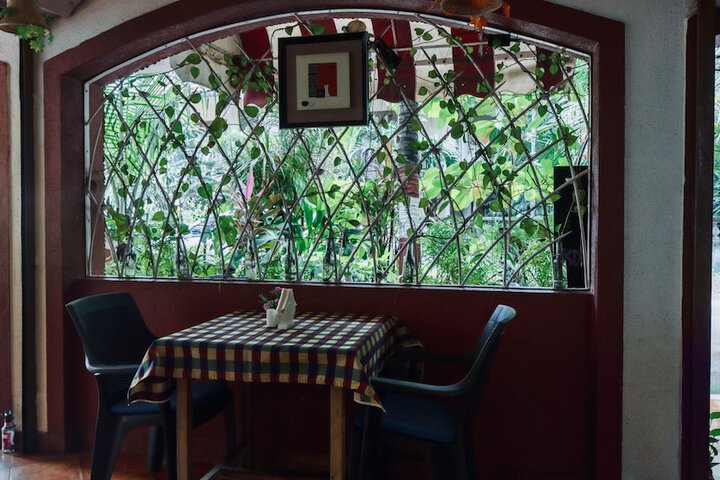 Dining 43 of 63