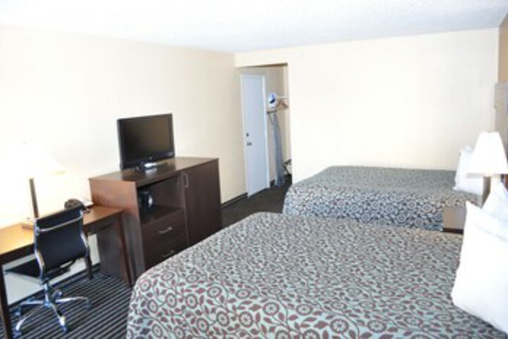 Room 15 of 30